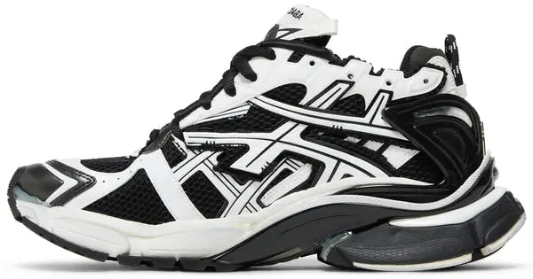 Balenciaga Runners Black and White
