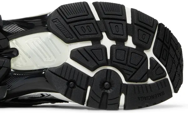 Balenciaga Runners Black and White